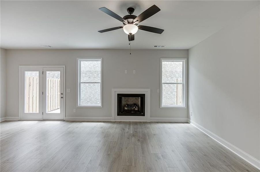 Spacious, unfurnished interior of a new home in , Sugar Hill (Image 33).