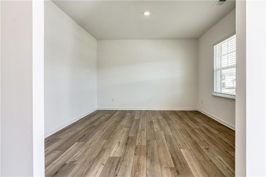 Spacious, unfurnished interior of a new home in Watson Farms, Loganville (Image 25). Spacious, unfurnished interior of a new home in Watson Farms, Loganville (Image 25).