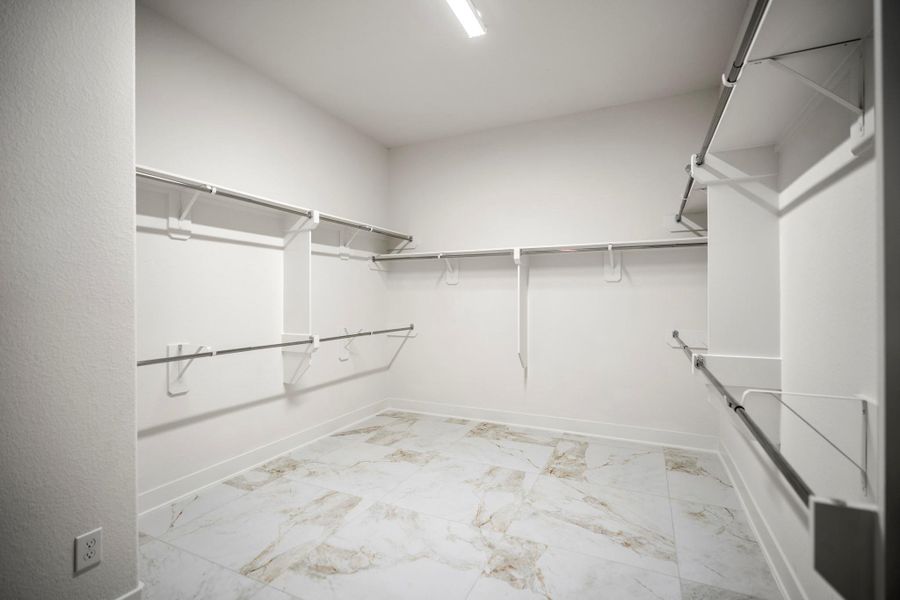 Spacious, unfurnished interior of a new home in Briarley, Montgomery (Image 49).