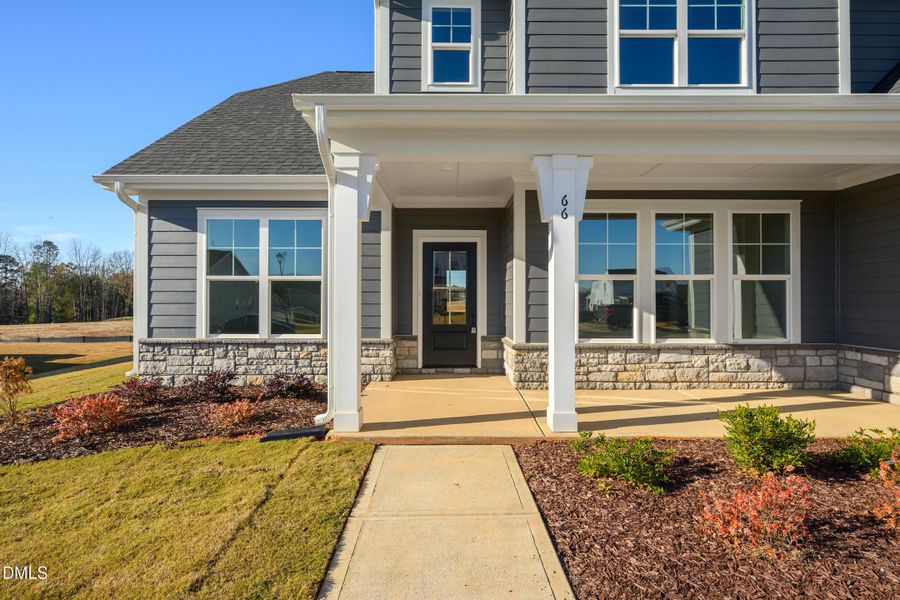 3 -66 tennyson drive, exterior