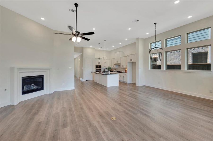 Spacious, unfurnished interior of a new home in South Pointe Cottage Series, Mansfield (Image 18). Spacious, unfurnished interior of a new home in South Pointe Cottage Series, Mansfield (Image 18).