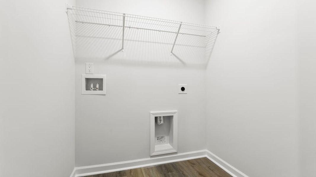 Spacious, unfurnished interior of a new home in Varner Station, Woodruff (Image 28).