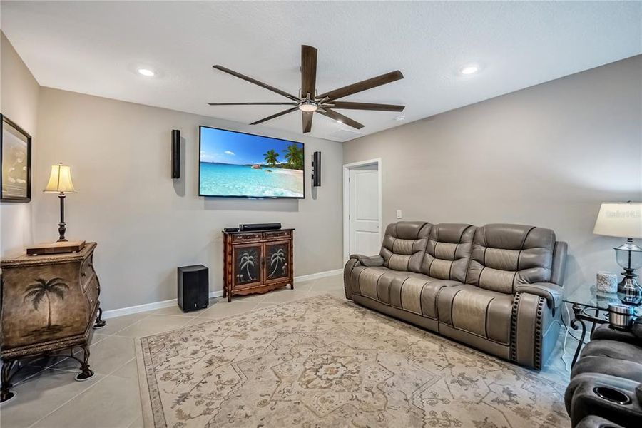 Furnished interior view inside a new home in , Ocala (Image 5).