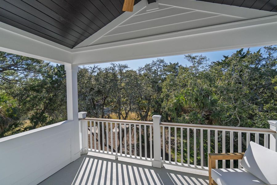 Exterior details and patio area of a home in , Edisto Island (Image 25). Exterior details and patio area of a home in , Edisto Island (Image 25).
