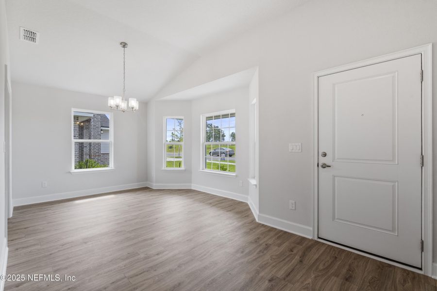 Spacious, unfurnished interior of a new home in Shadow Crest at Rolling Hills, Green Cove Springs (Image 12).