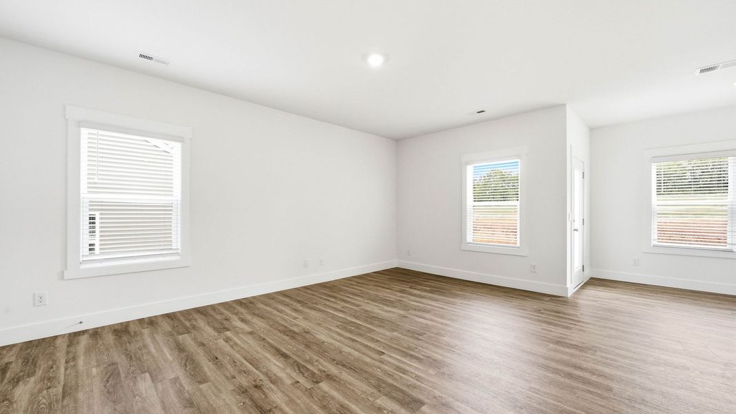Spacious, unfurnished interior of a new home in Keebler Meadows, Johnson City (Image 13). Spacious, unfurnished interior of a new home in Keebler Meadows, Johnson City (Image 13).