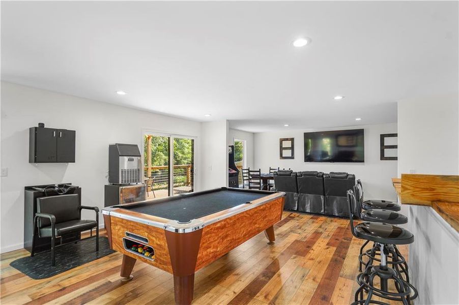 Furnished interior view inside a new home in , Jackson (Image 34).