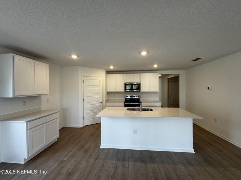 Furnished interior view inside a new home in Copes Landing, Jacksonville (Image 32).