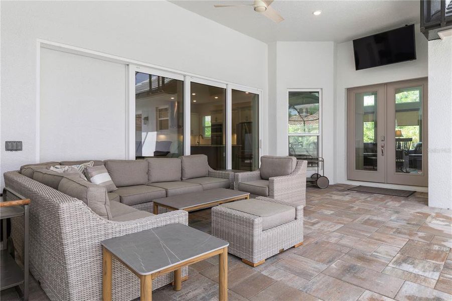 Exterior details and patio area of a home in Toscana, Palm Coast (Image 25).