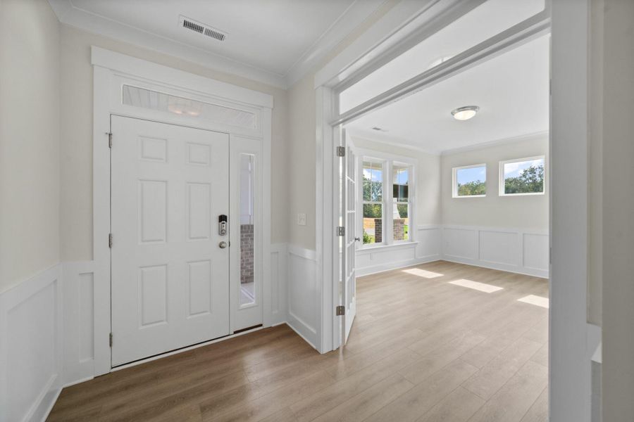 Spacious, unfurnished interior of a new home in Grove Park, Clemmons (Image 14). Spacious, unfurnished interior of a new home in Grove Park, Clemmons (Image 14).