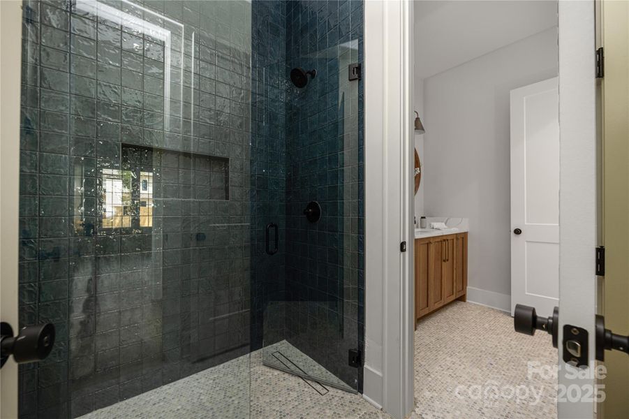 Image 47 of a home in .