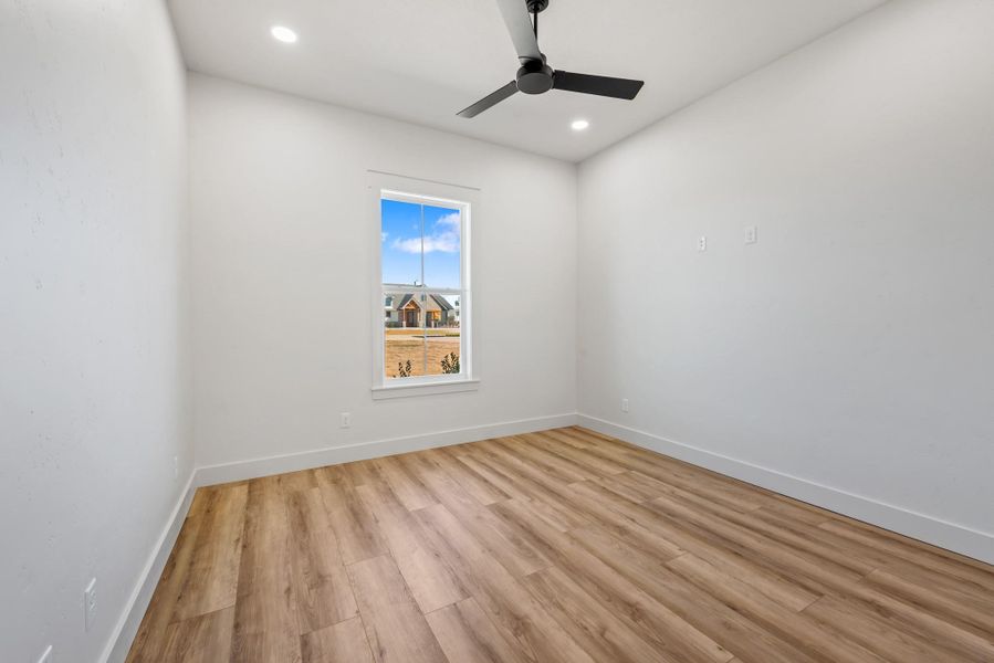 Spacious, unfurnished interior of a new home in , Bryan (Image 22).