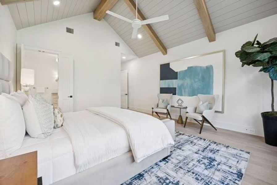 Furnished interior view inside a new home in , Keller (Image 16).