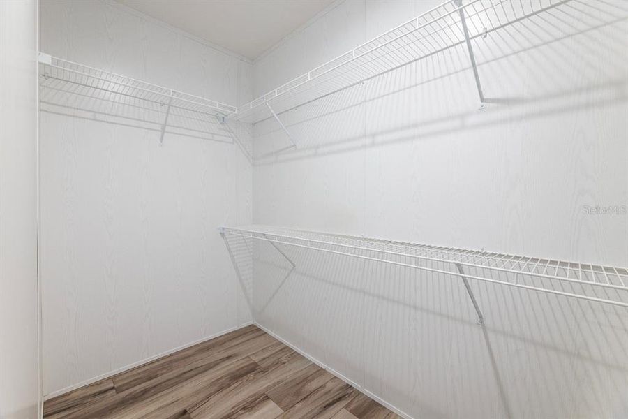 Spacious, unfurnished interior of a new home in , Okeechobee (Image 21).