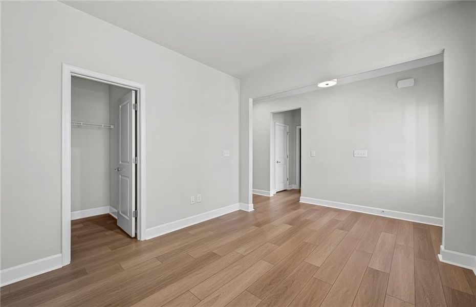 Spacious, unfurnished interior of a new home in Anderson Point Estates, McDonough (Image 21).