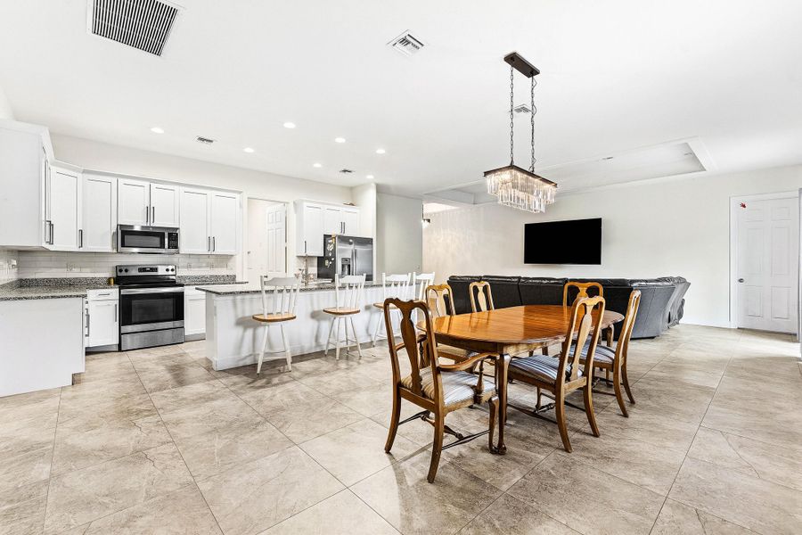 005-2366SouthwestBlaineTerrace-PortStLuc