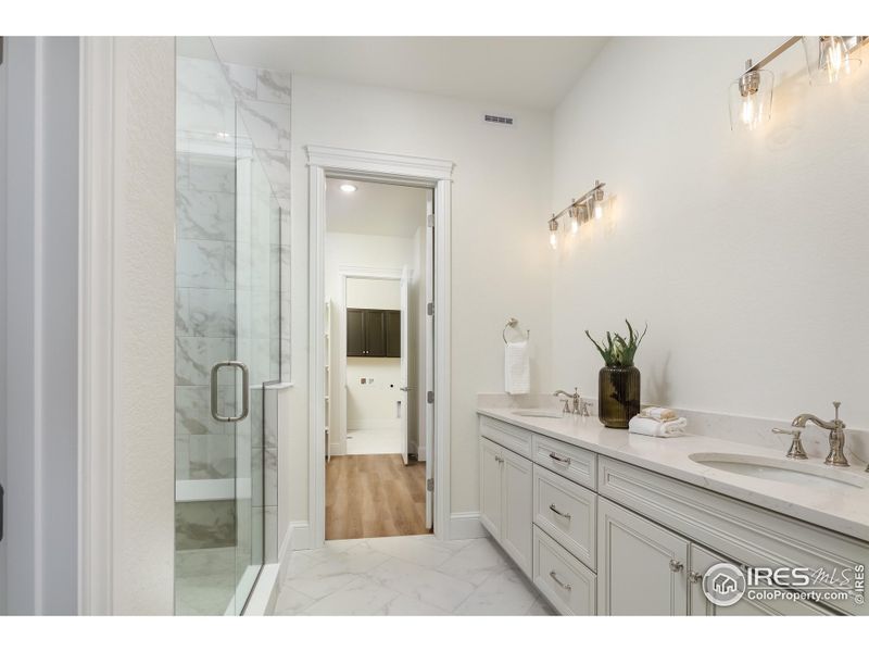 Primary Bathroom with Dual Sinks Primary Bathroom with Dual Sinks