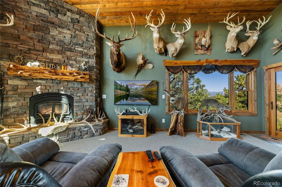 Image 33 of a home in . Image 33 of a home in .