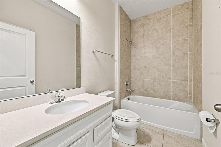 Furnished interior view inside a new home in , Apopka (Image 6).