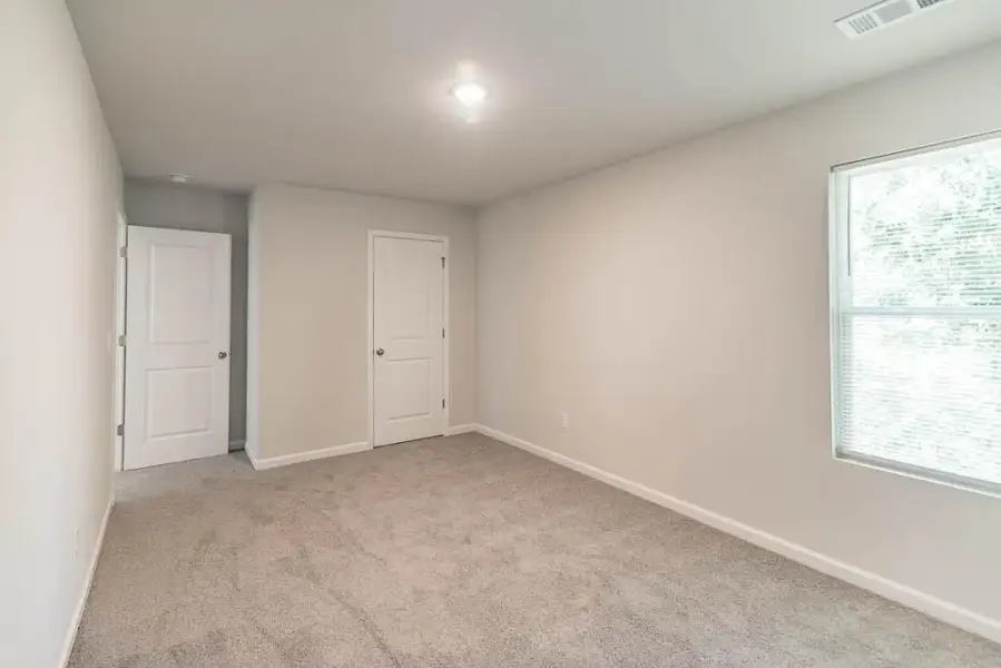 Spacious, unfurnished interior of a new home in , Douglasville (Image 19).