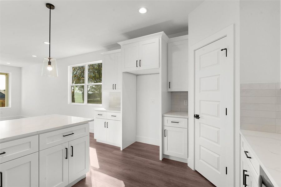 Furnished interior view inside a new home in , Burnet (Image 9).