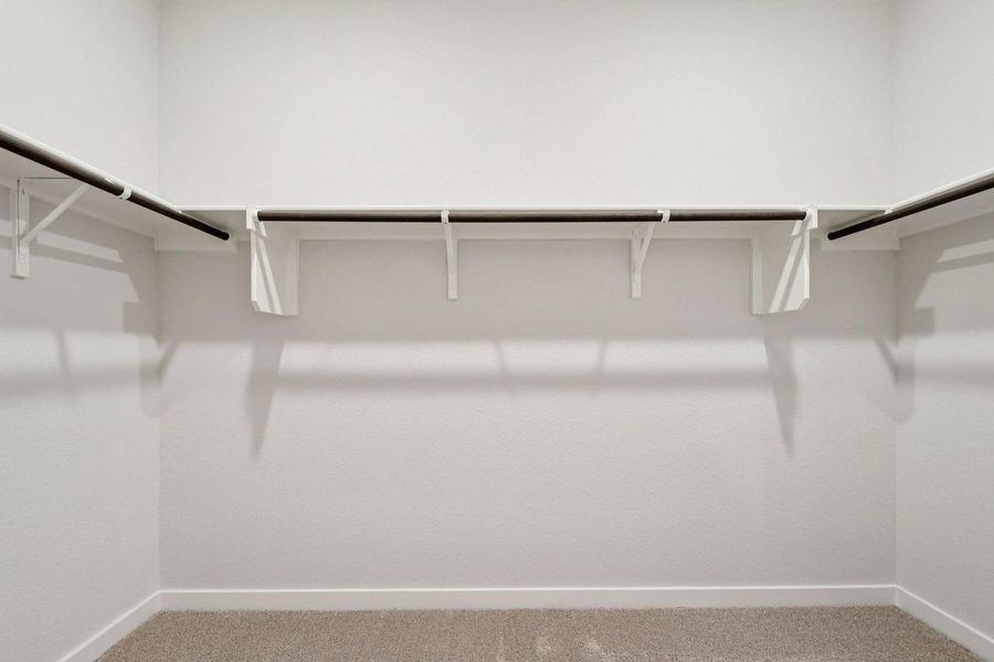 Spacious, unfurnished interior of a new home in Stallion Run, Buda (Image 28).