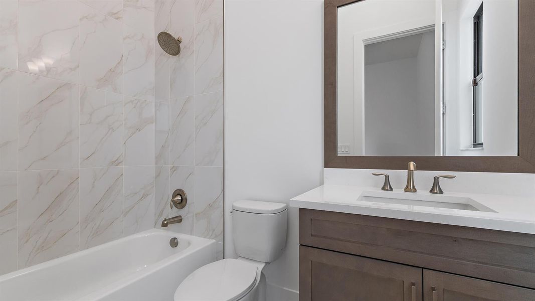 Furnished interior view inside a new home in Artistry Palm Beach, Palm Beach Gardens (Image 16).