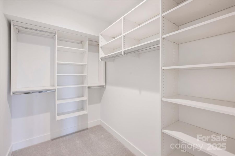 Spacious, unfurnished interior of a new home in , Charlotte (Image 17).