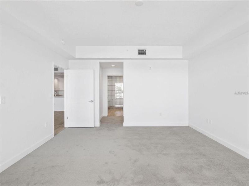 Spacious, unfurnished interior of a new home in , Clearwater Beach (Image 34). Spacious, unfurnished interior of a new home in , Clearwater Beach (Image 34).