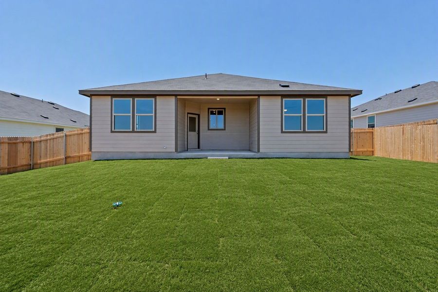 Exterior details and patio area of a home in County View, Temple (Image 4).
