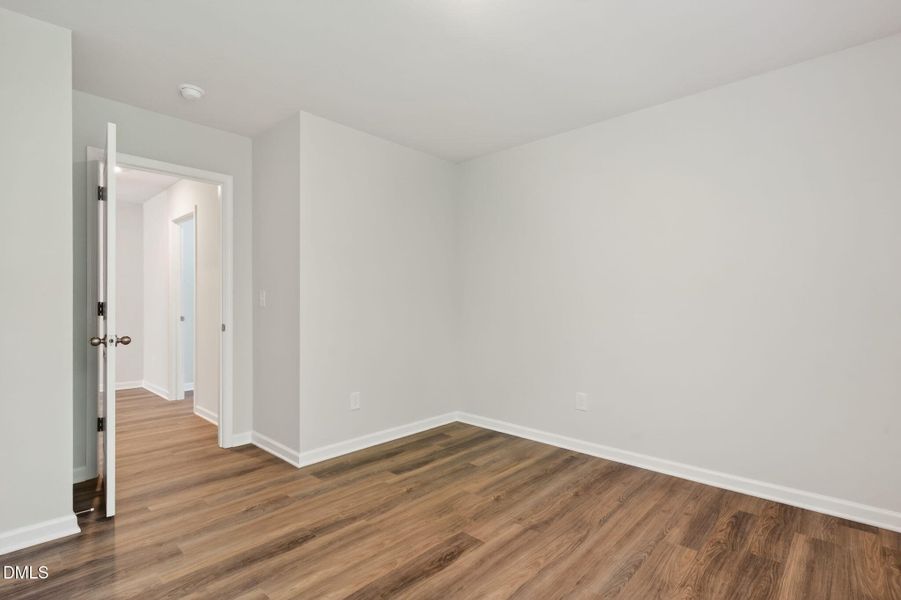 32-web-or-mls-DSC02693 32-web-or-mls-DSC02693