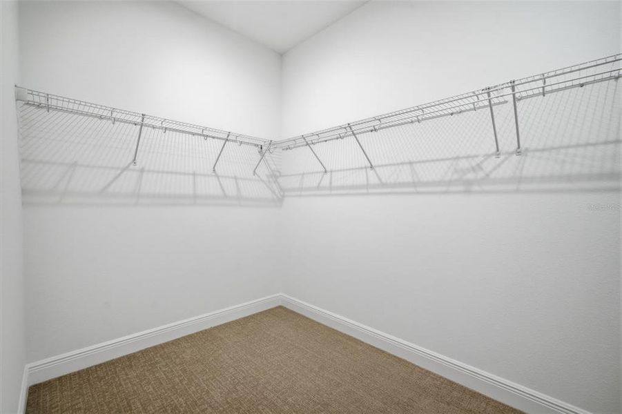 Spacious, unfurnished interior of a new home in North River Ranch, Parrish (Image 35).