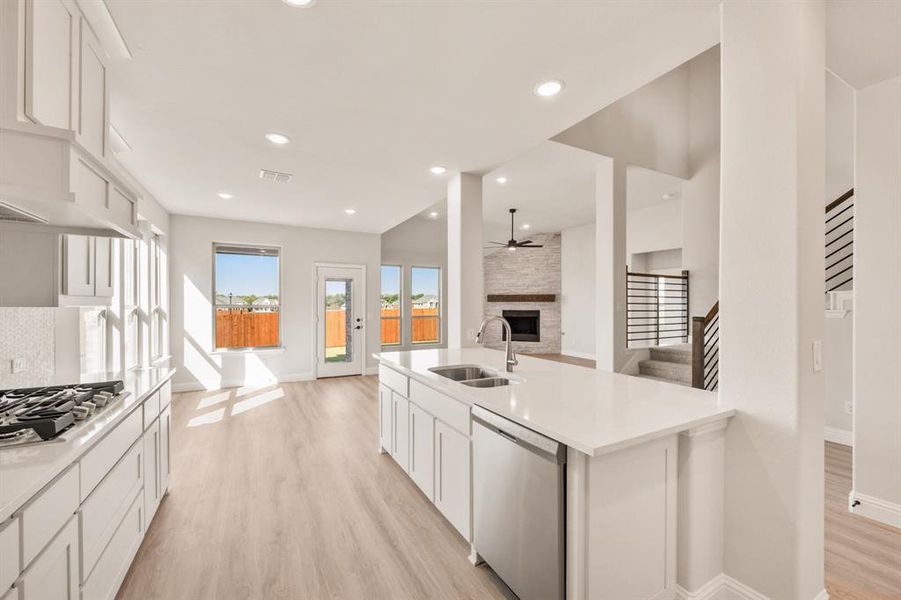 Furnished interior view inside a new home in Sunset Ridge, Alvarado (Image 8). Furnished interior view inside a new home in Sunset Ridge, Alvarado (Image 8).