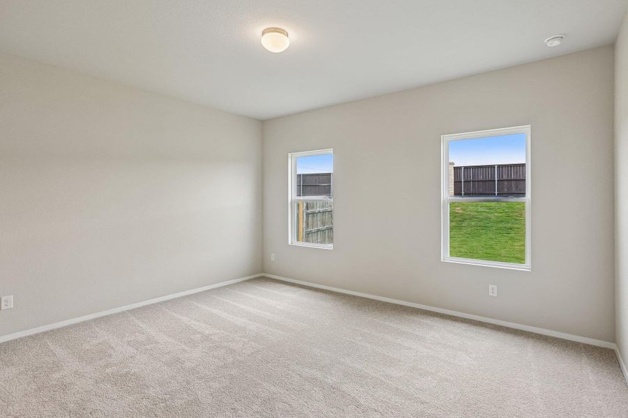 Spacious, unfurnished interior of a new home in Cloverleaf, Austin (Image 26). Spacious, unfurnished interior of a new home in Cloverleaf, Austin (Image 26).