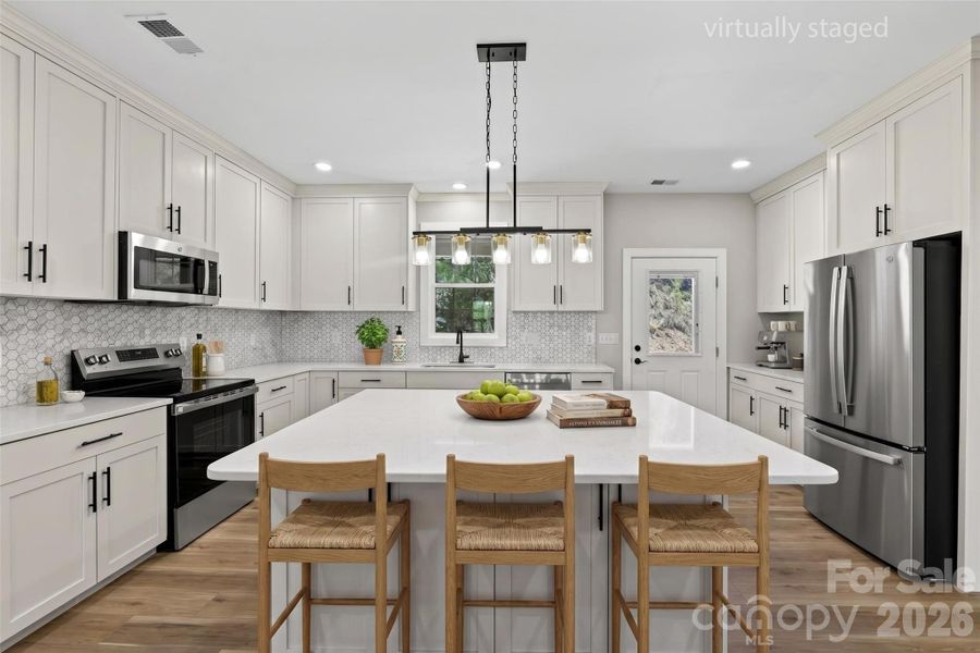 Virtually stage Kitchen