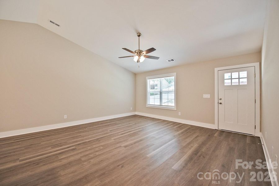 Spacious, unfurnished interior of a new home in , Kannapolis (Image 11).