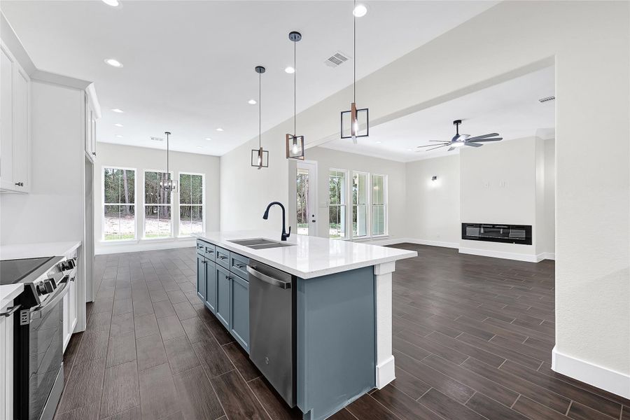Furnished interior view inside a new home in , Plantersville (Image 12).