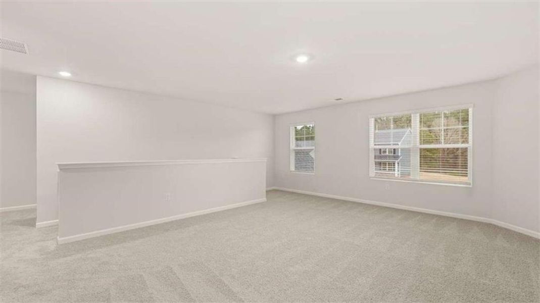 Spacious, unfurnished interior of a new home in Brooks Station, Dacula (Image 13).