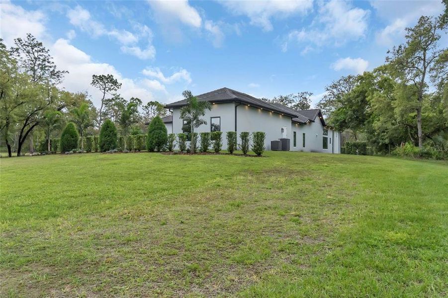 Exterior details and patio area of a home in , Kissimmee (Image 3). Exterior details and patio area of a home in , Kissimmee (Image 3).