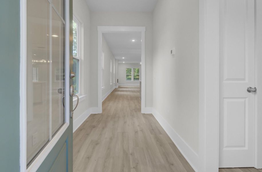 Spacious, unfurnished interior of a new home in Indigo Grove Single Family Homes, Johns Island (Image 55).