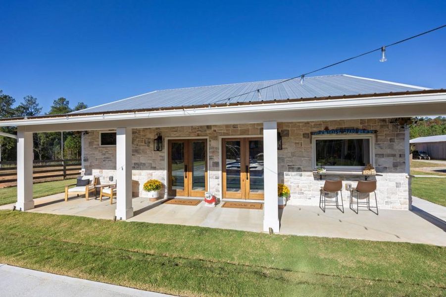 Exterior details and patio area of a home in , Rydal (Image 30).