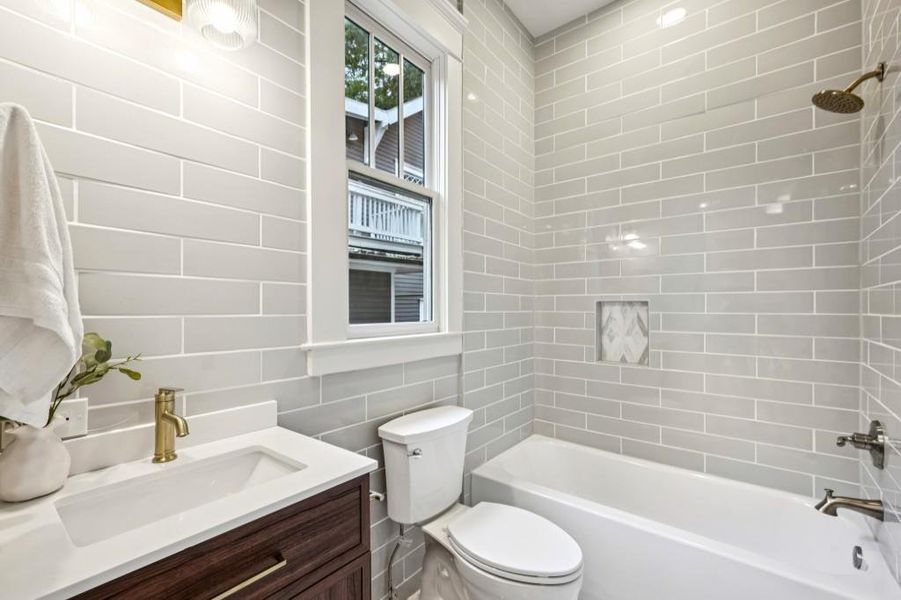 Furnished interior view inside a new home in , Atlanta (Image 15).