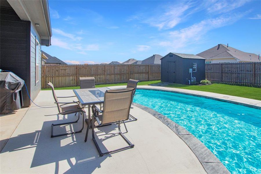 Exterior details and patio area of a home in , Bullard (Image 24).