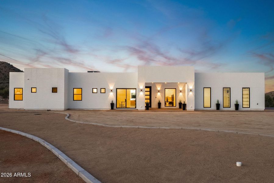 82-web-or-mls-DSC01056-HDR-Edit 82-web-or-mls-DSC01056-HDR-Edit