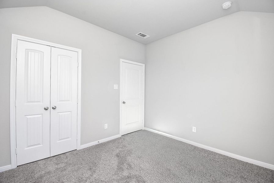 Spacious, unfurnished interior of a new home in , Palacios (Image 37).