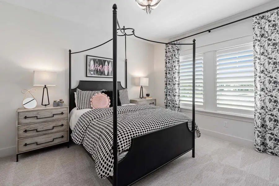 Representative furnished interior of a home built from the Kasie - Hidden Creek by MasterCraft Builder Group in SilverLeaf, St. Augustine (Image 5).