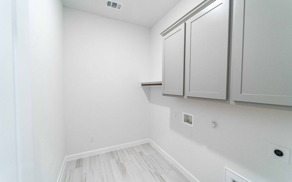 Spacious, unfurnished interior of a new home in Heath Golf & Yacht Club, Heath (Image 28). Spacious, unfurnished interior of a new home in Heath Golf & Yacht Club, Heath (Image 28).