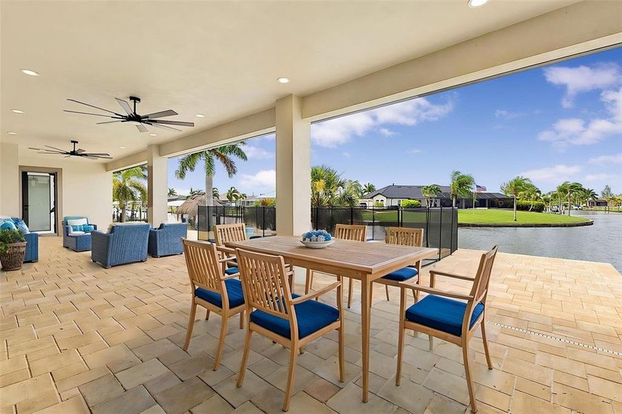 Exterior details and patio area of a home in , Port Charlotte (Image 37).