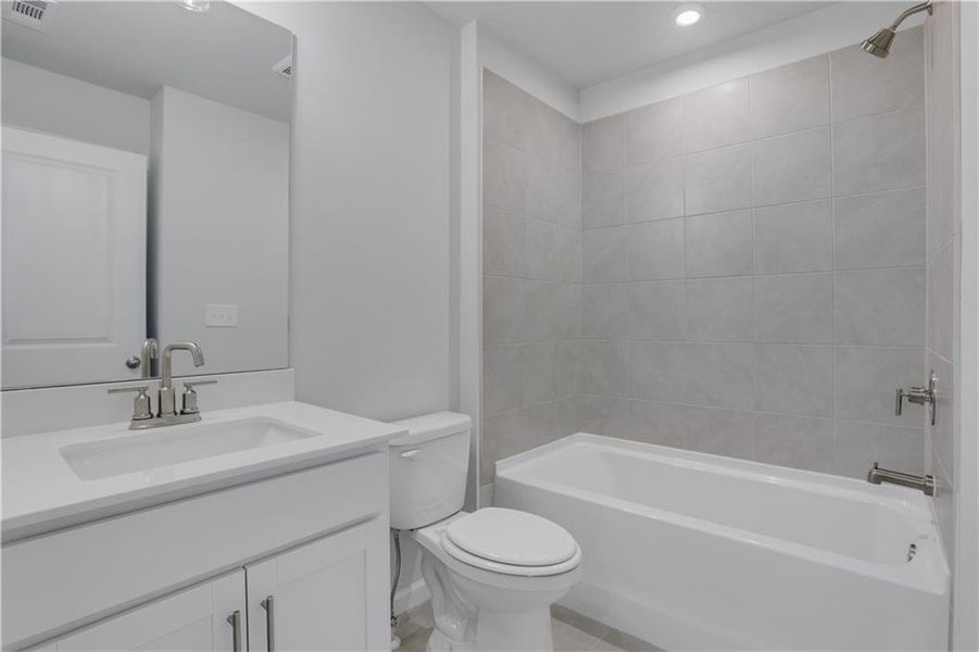 Furnished interior view inside a new home in Towne Village at Suwanee Dam, Sugar Hill (Image 4).