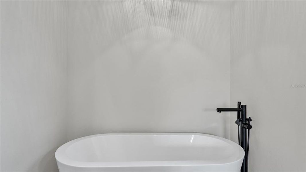 Close-up of interior finishes inside a home in , Lakeland (Image 17).